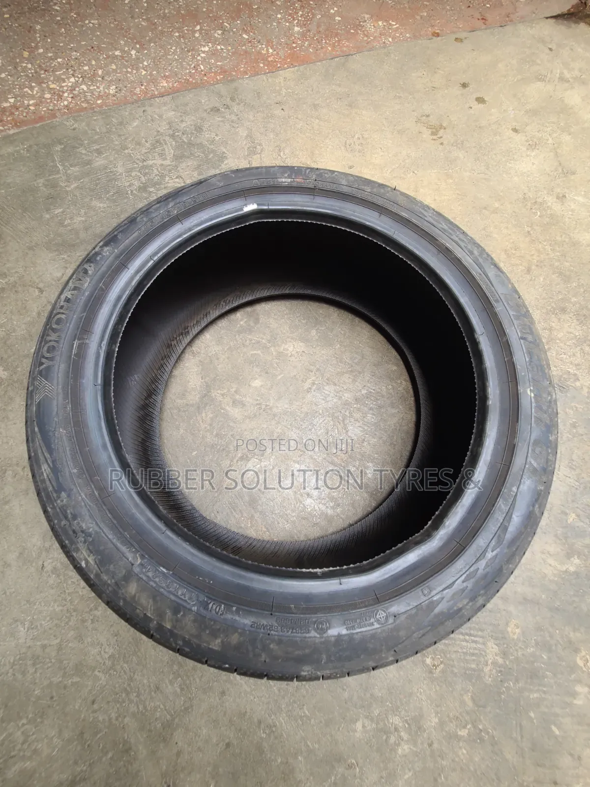 225 /45 R18 Yokohama Tyres 91w Bluearth-Gt Made in Japan