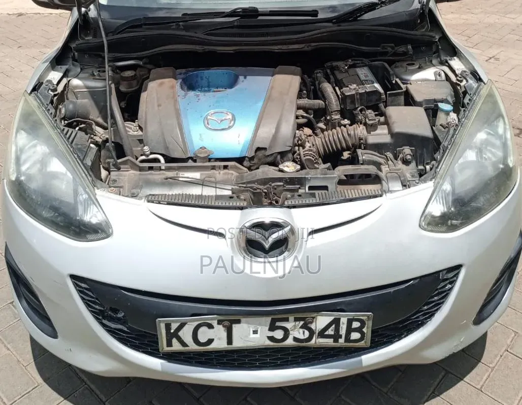 Mazda Demio 2012