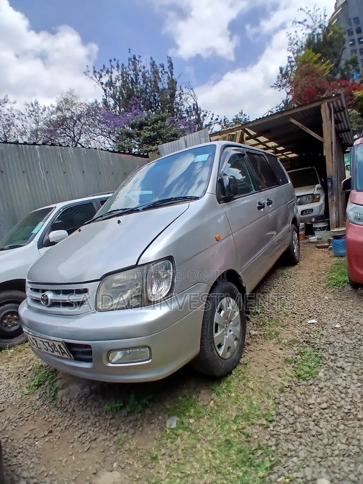 Toyota TownAce Noah 2001 Silver