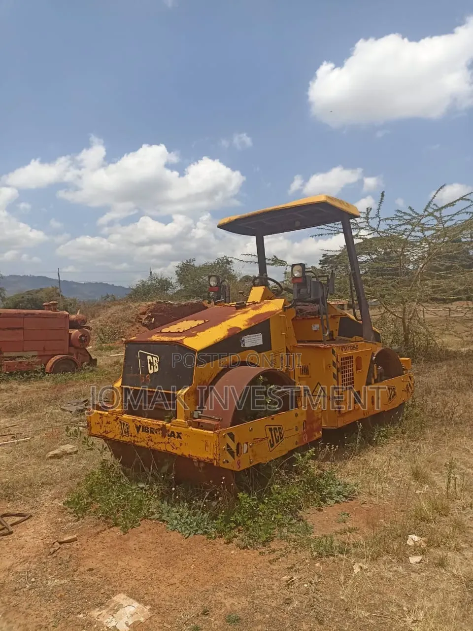 Pneumatic Roller for Hire