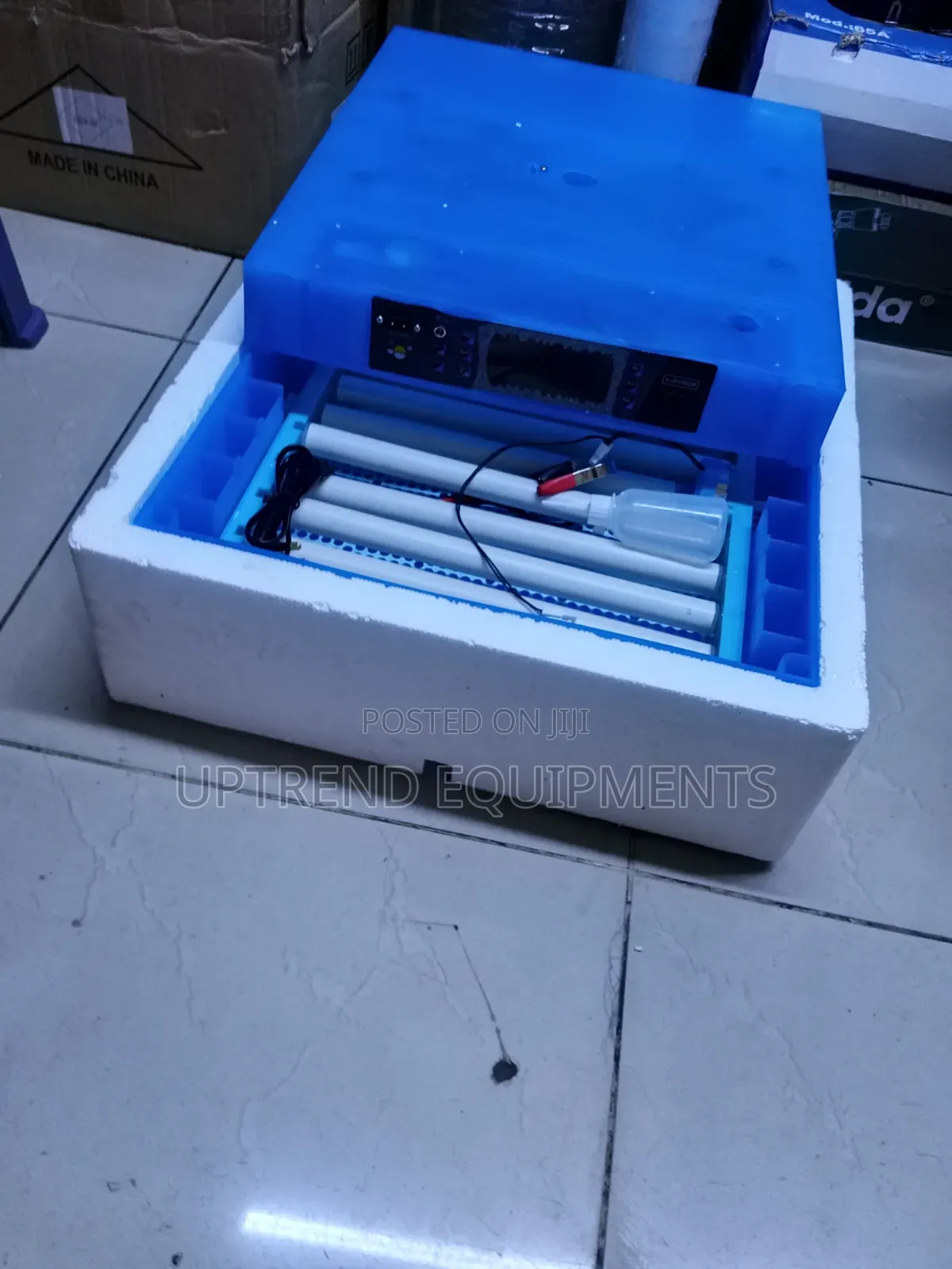 Fully Automatic Egg Incubator/ 64 Eggs