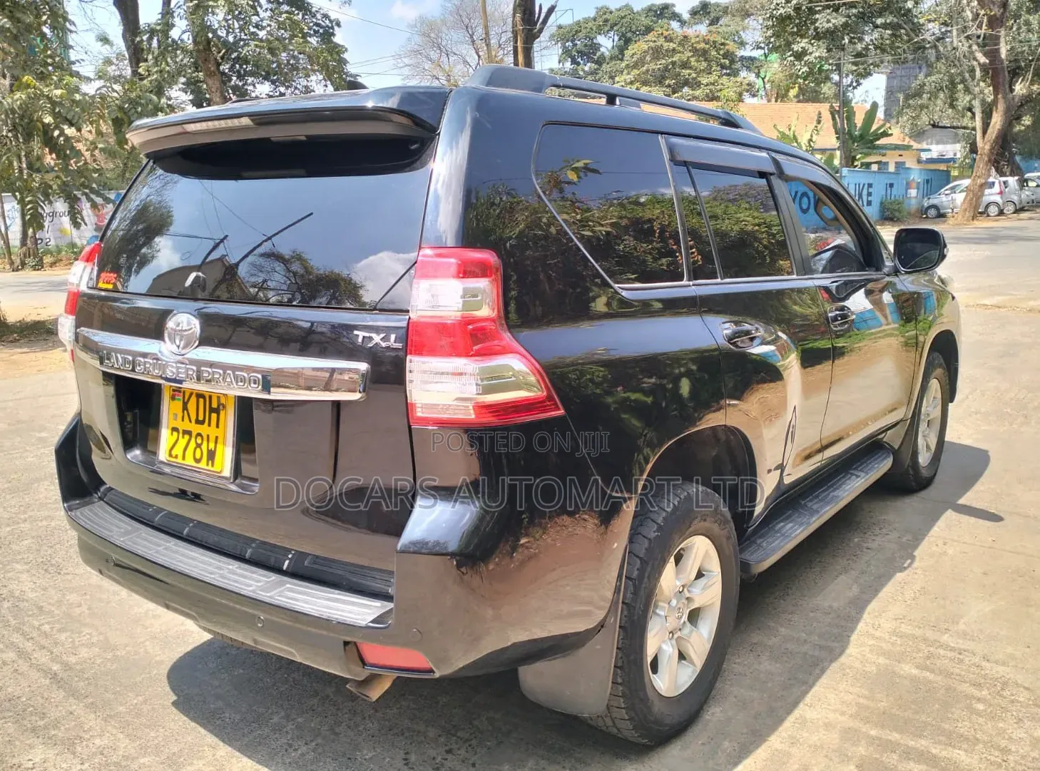 Toyota Land Cruiser Prado 2016 Black