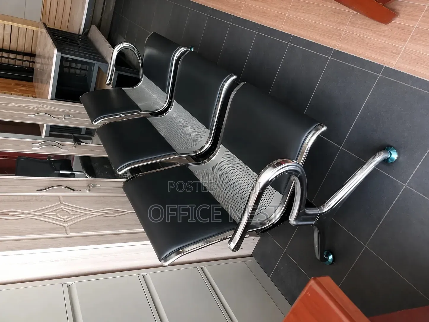 3-Seater Waiting Bench Chair – Modern Reception Office Visitor Seats