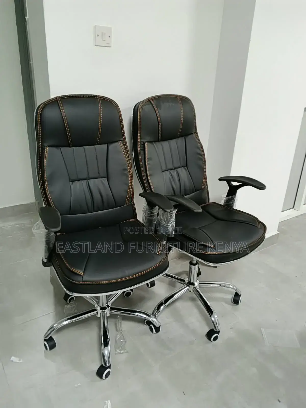 Black Leather Swivel Chair