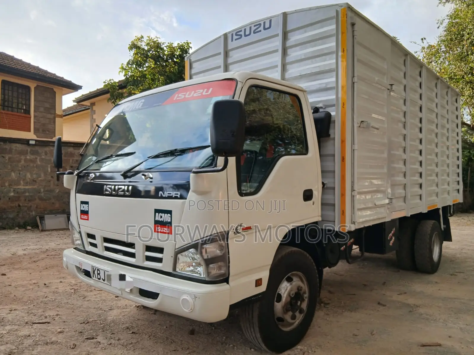 Isuzu NPR 2007
