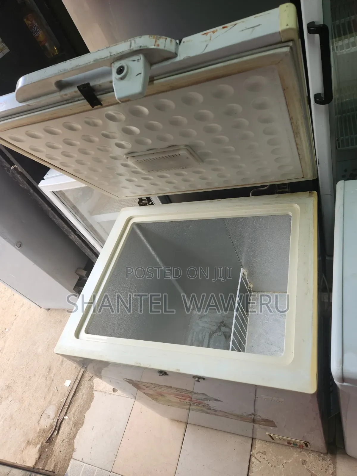 Von Exuk Deep Freezer