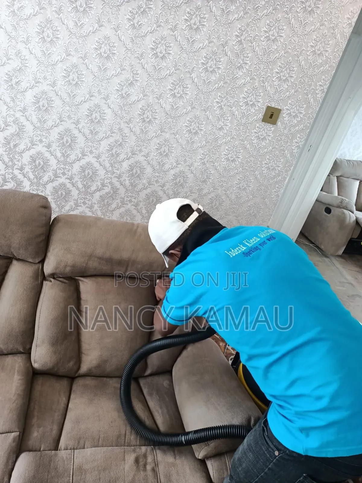 Fast Dry Sofa Cleaning