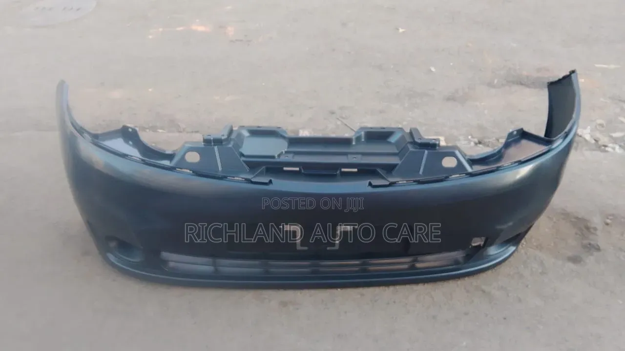 Front Bumper Nissan Nv200