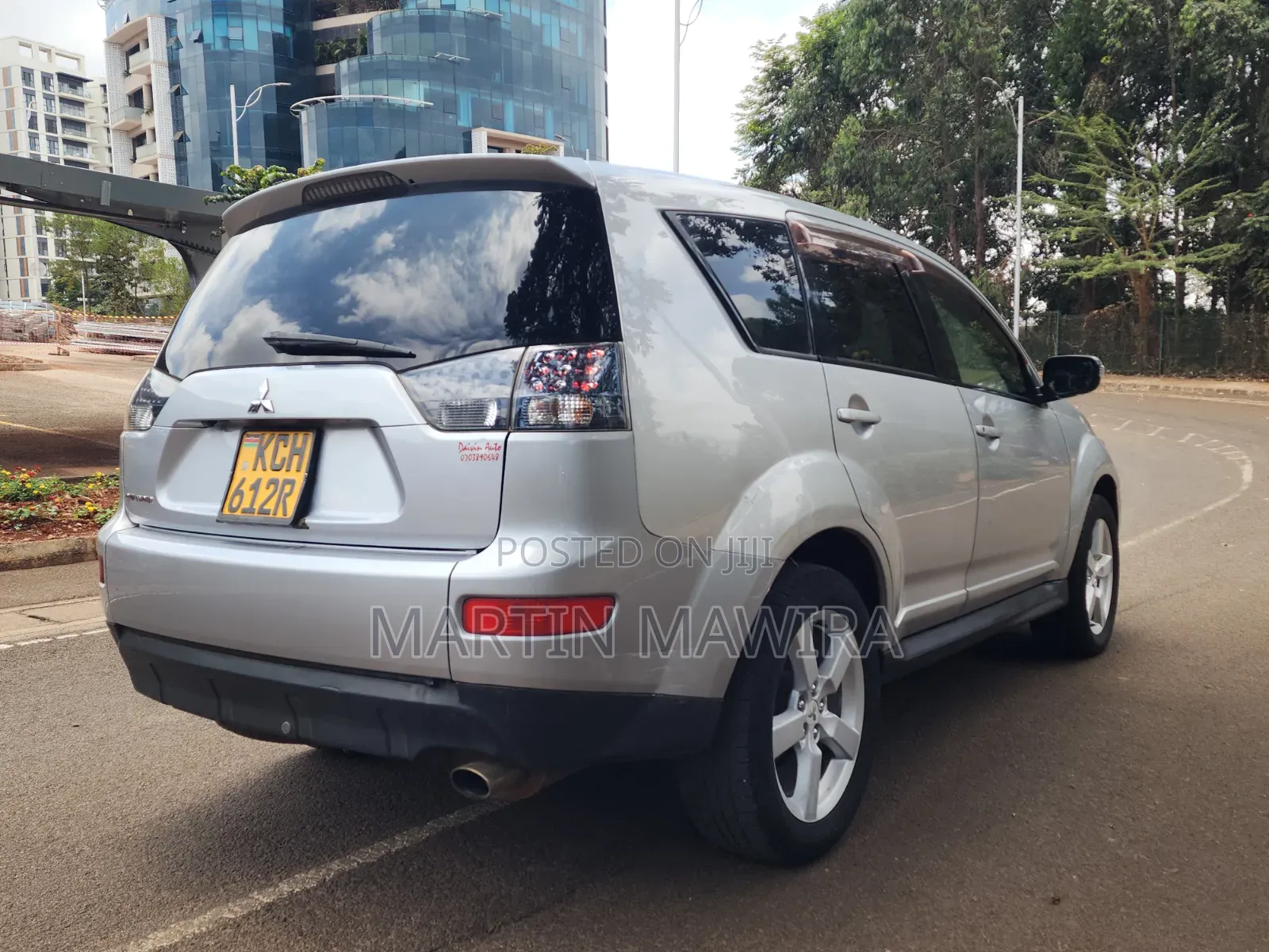 Mitsubishi Outlander 2010 Silver