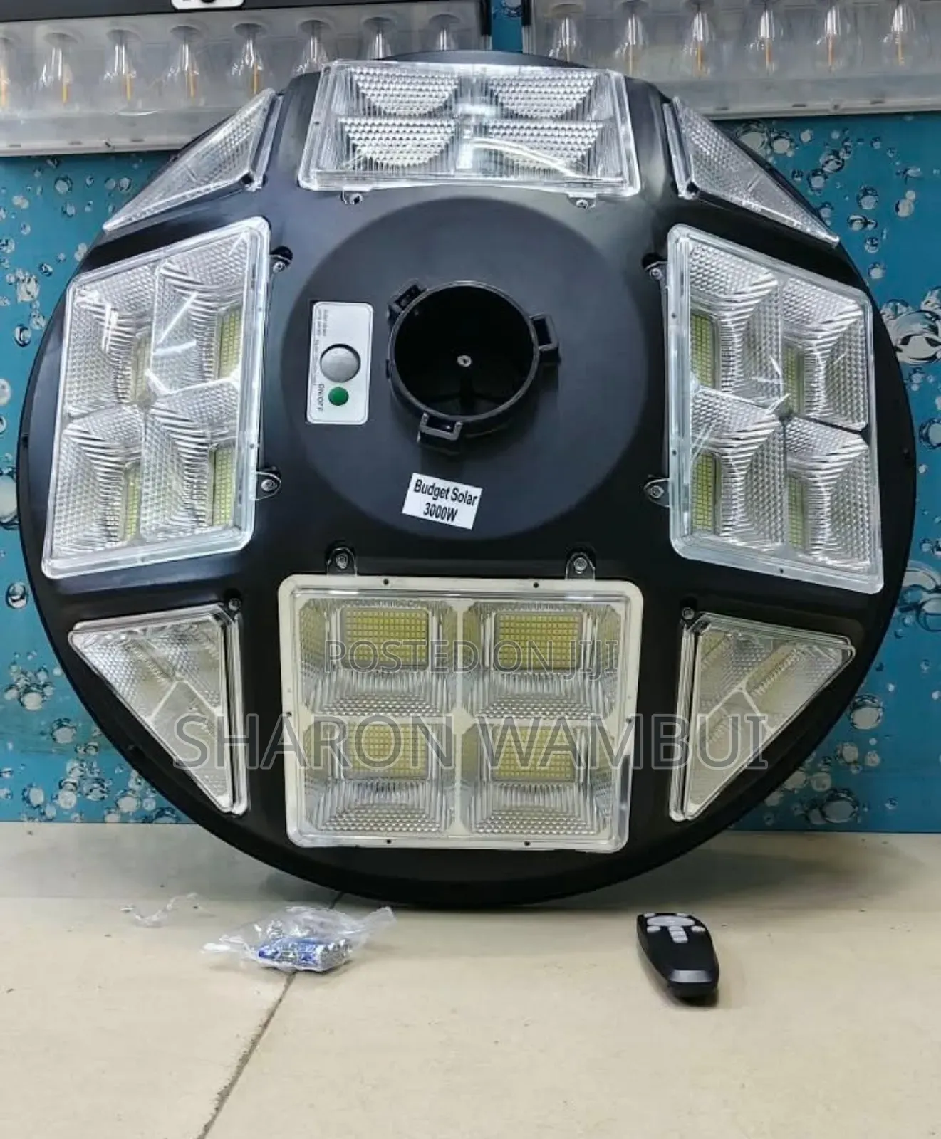 New 3000Watts Budget Solar Ufo 360° Solar StreetLight