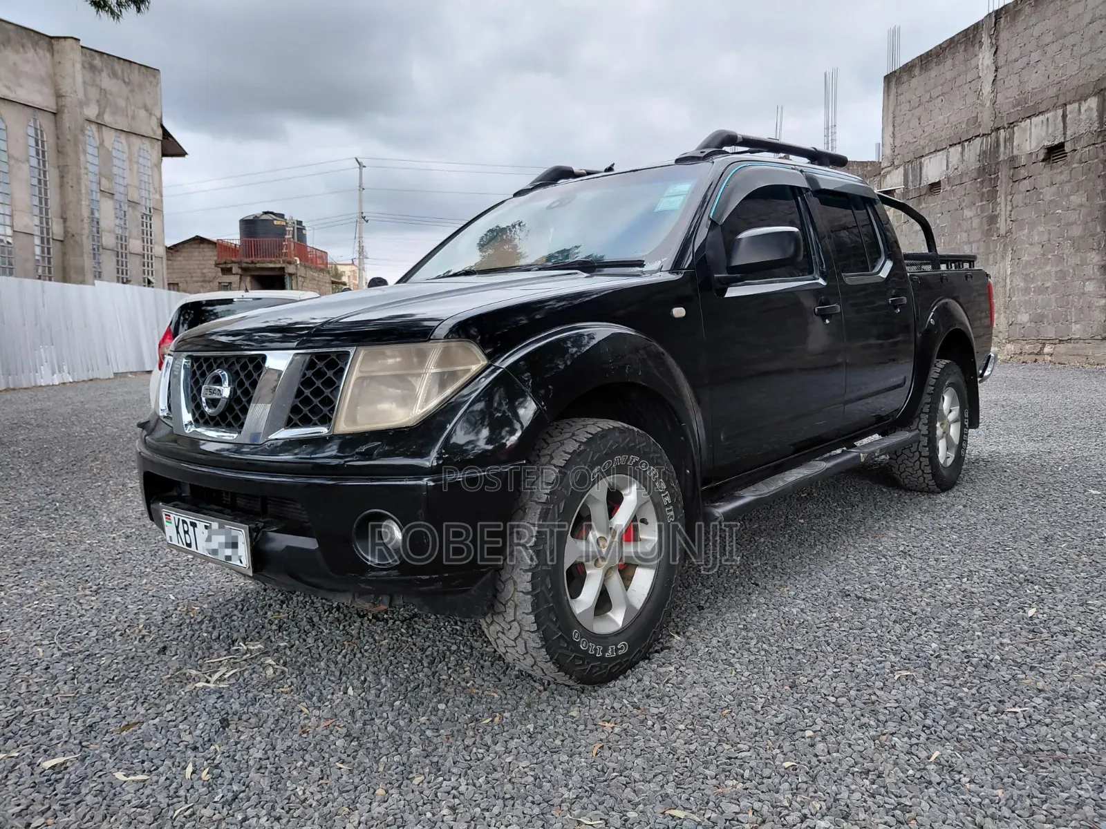 Nissan Navara 2005 Black
