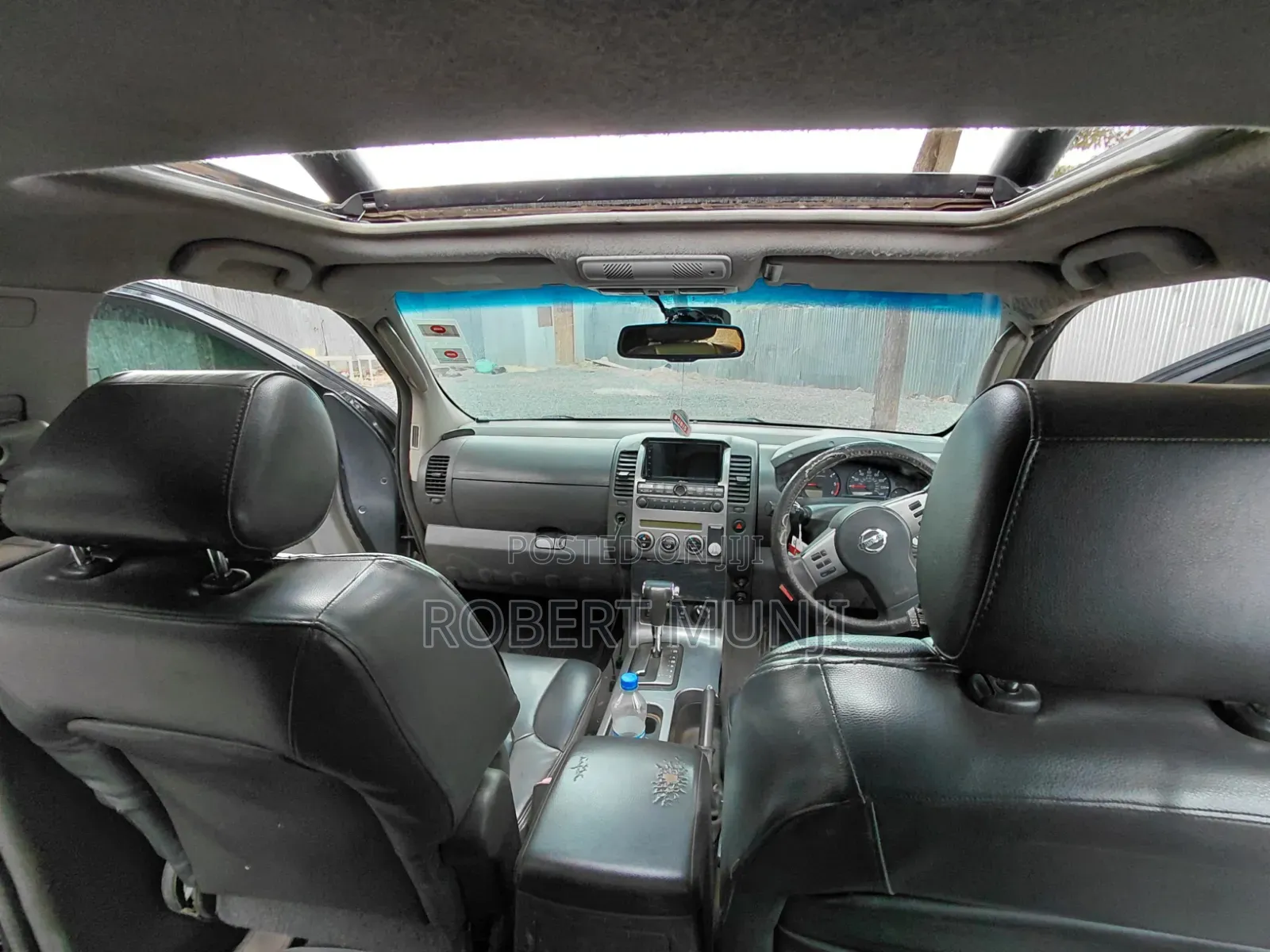 Nissan Navara 2005 Black