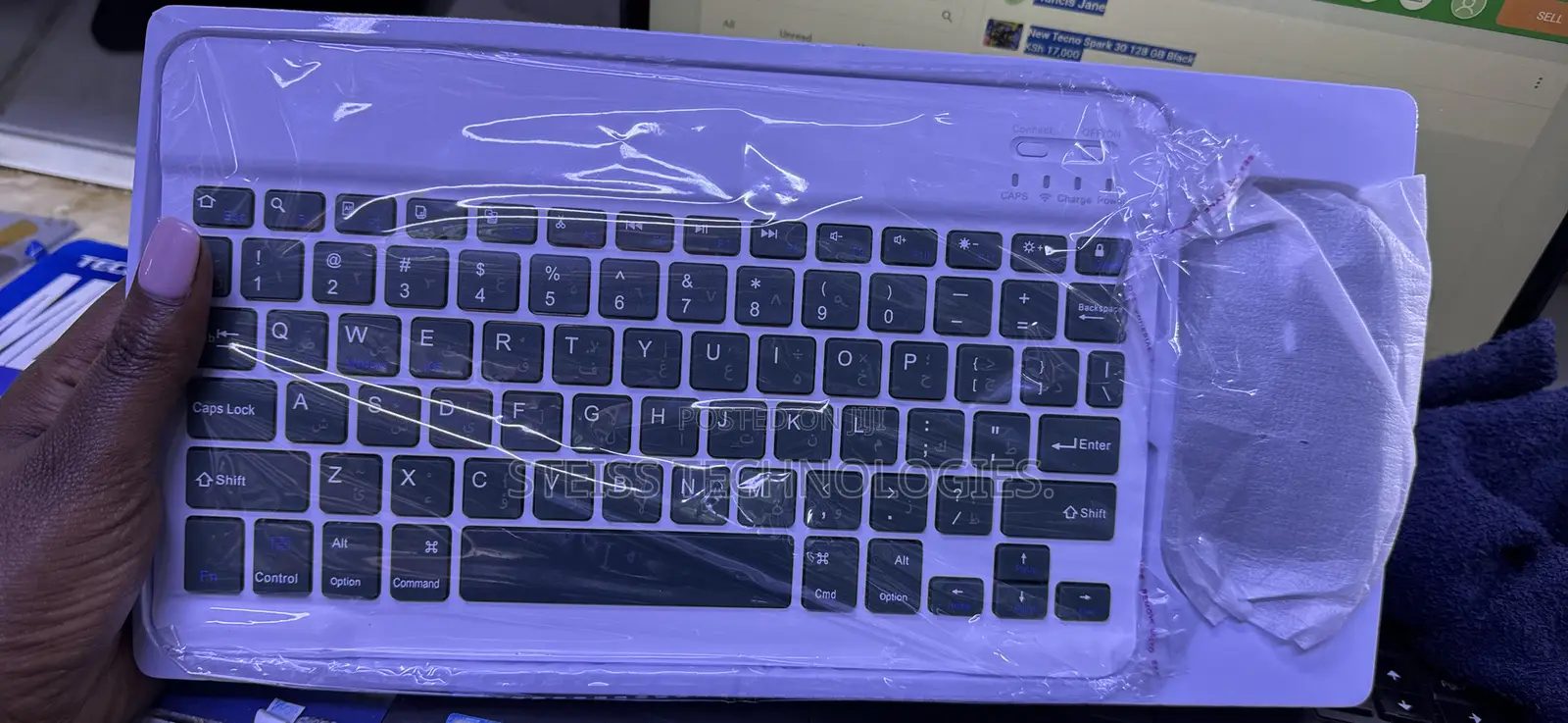 Green Wireless Mouse and Keyboard