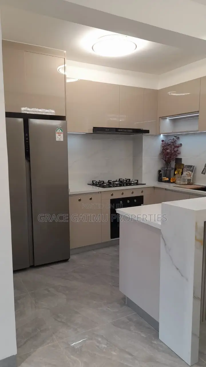 3bdrm Apartment in Mandera Road for sale