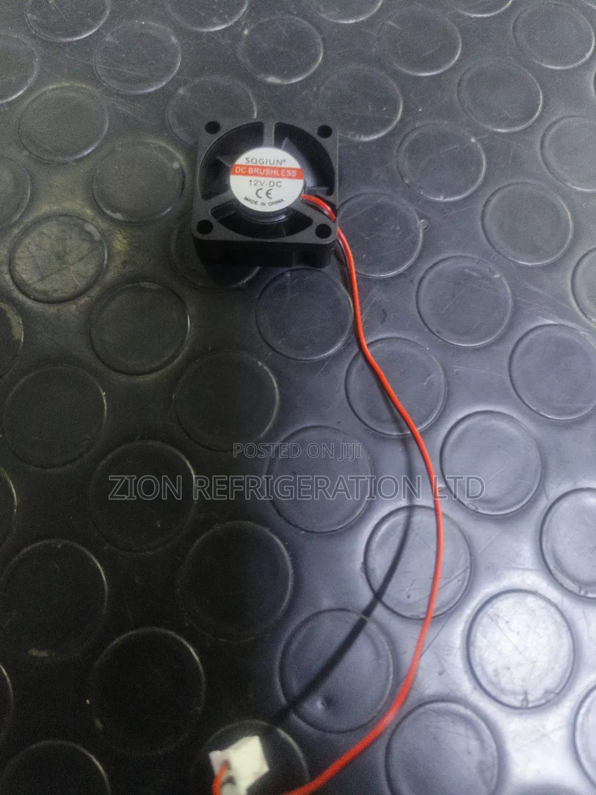 DC 12V Brushless Fan 30by30by10mm