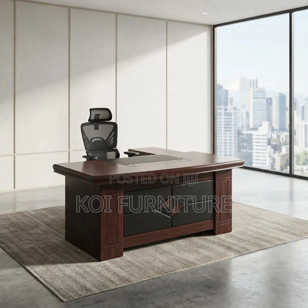 Office Desk; Executive Mahogany 1.4M Meter With Extension Return