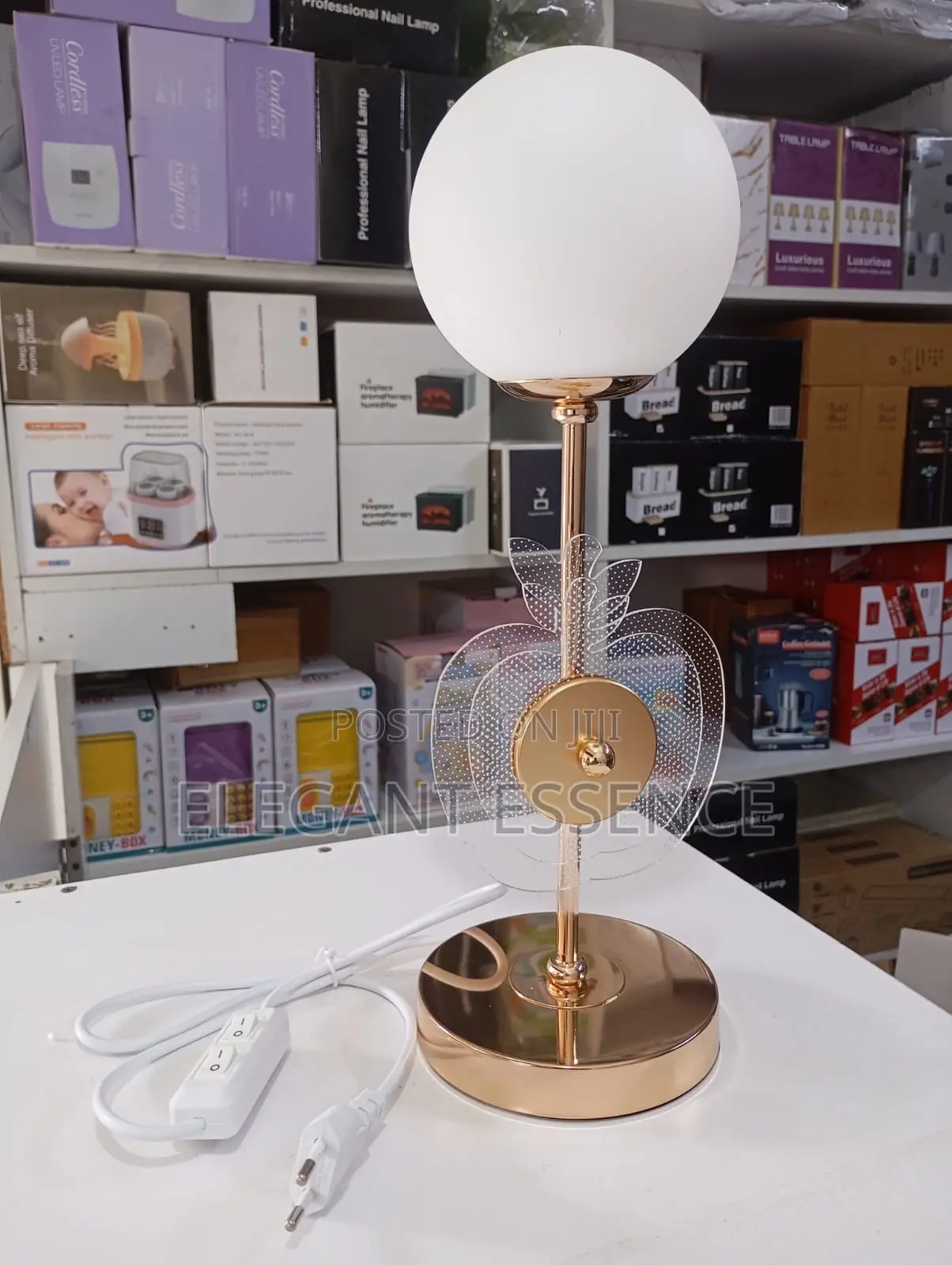 *Apple Glow LED Table Lamp*
