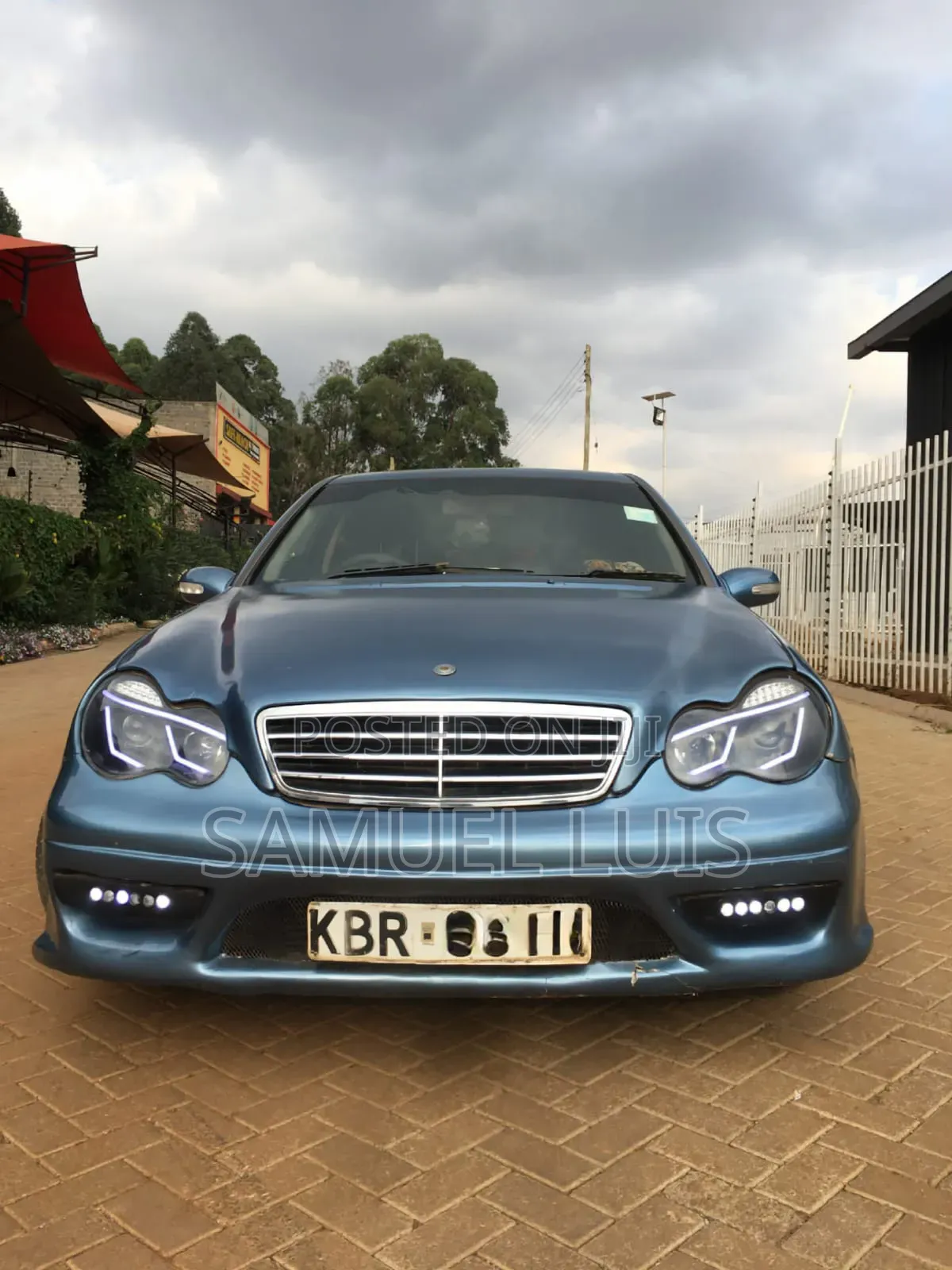 Mercedes-Benz C200 2005 Blue