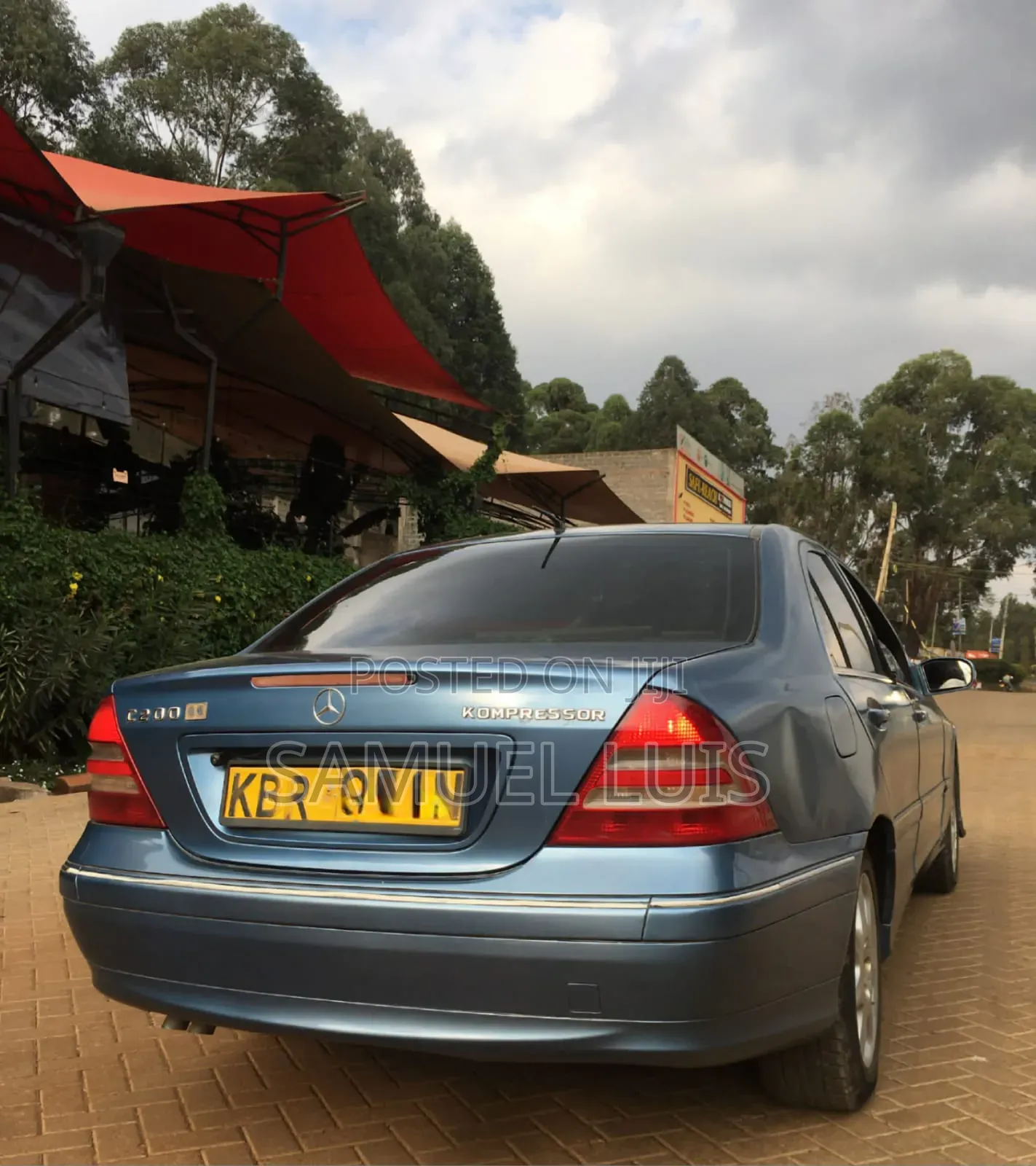 Mercedes-Benz C200 2005 Blue