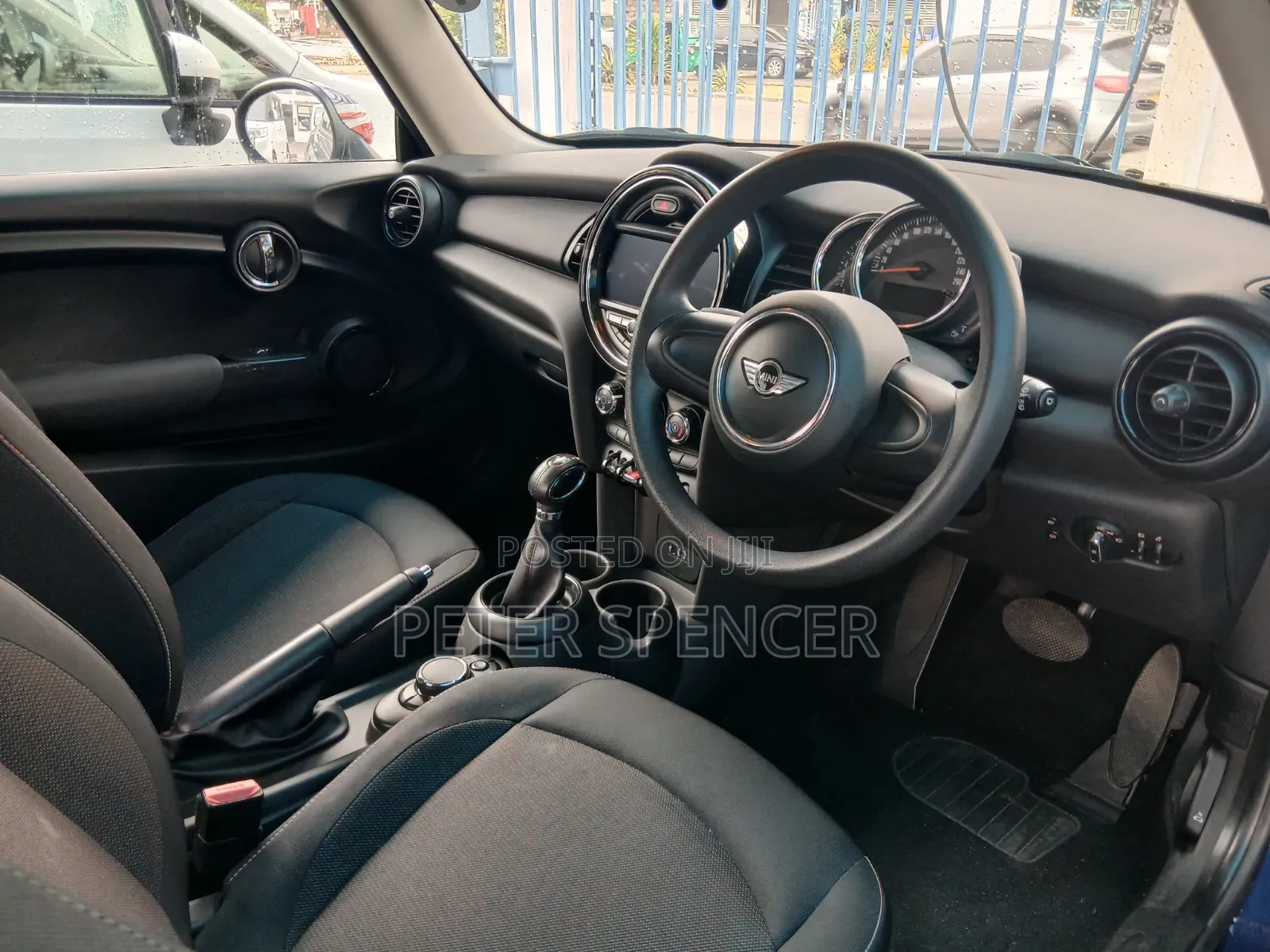 Mini Cooper 2018 Blue