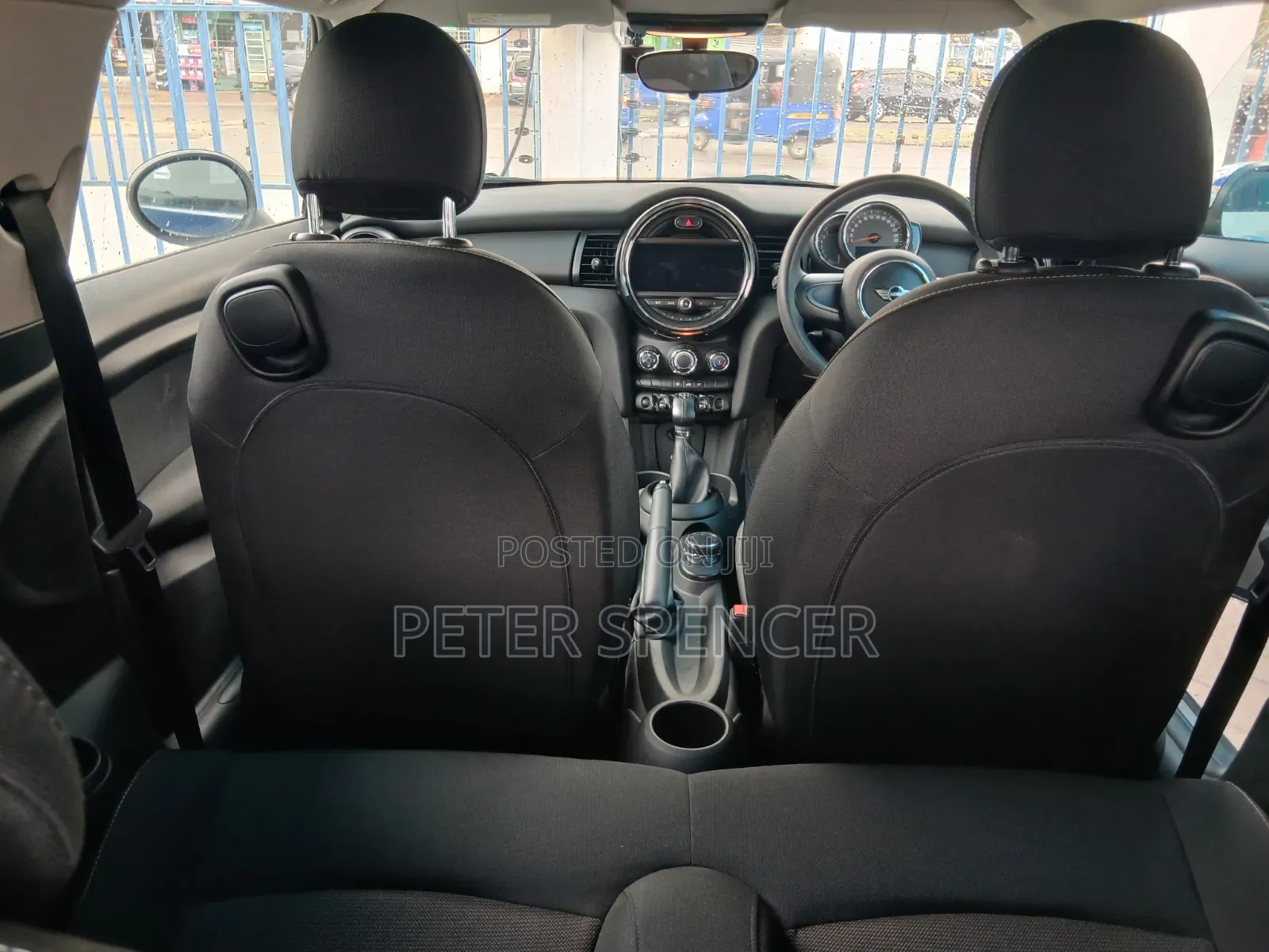 Mini Cooper 2018 Blue