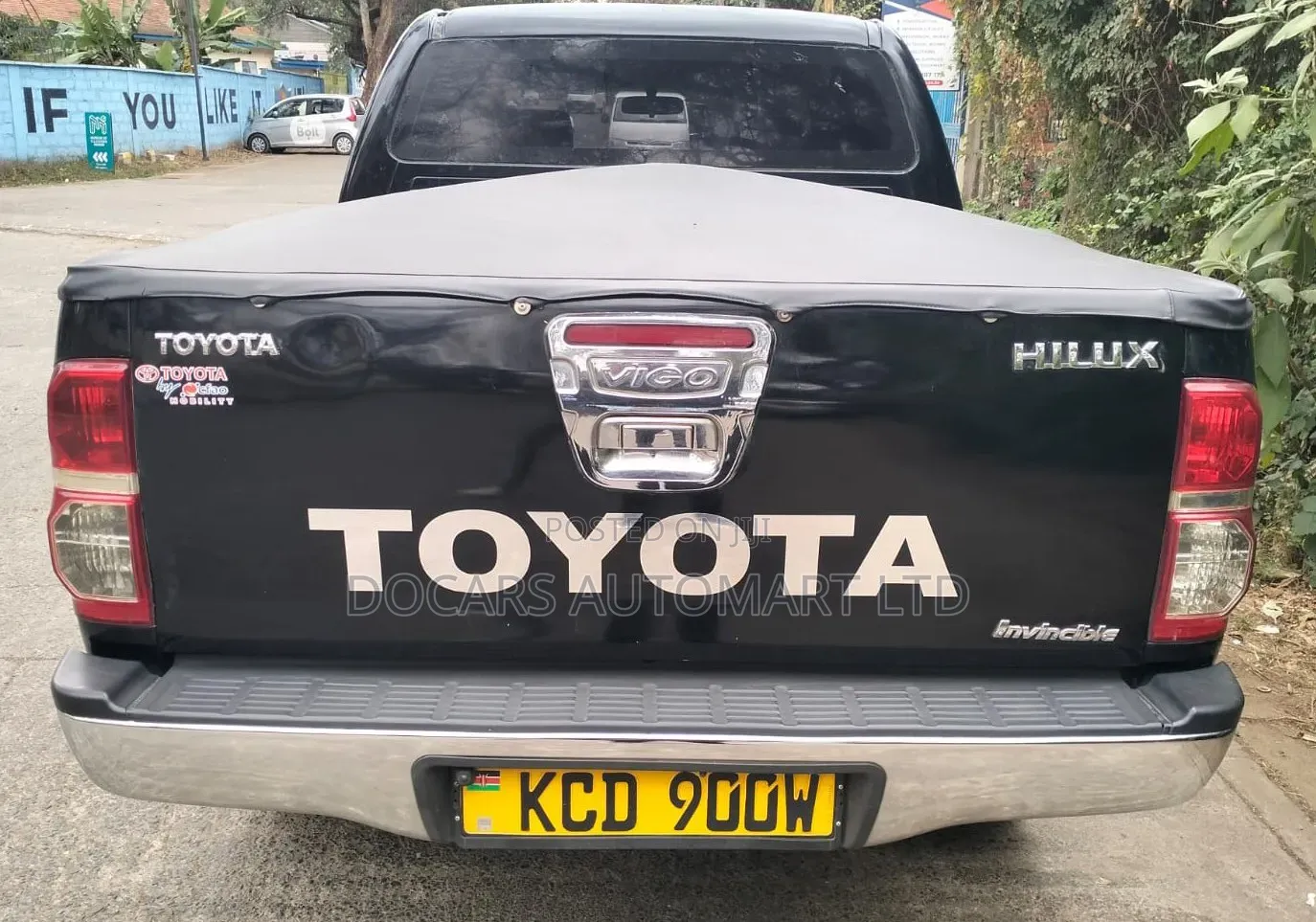 Toyota Hilux 2009 Black