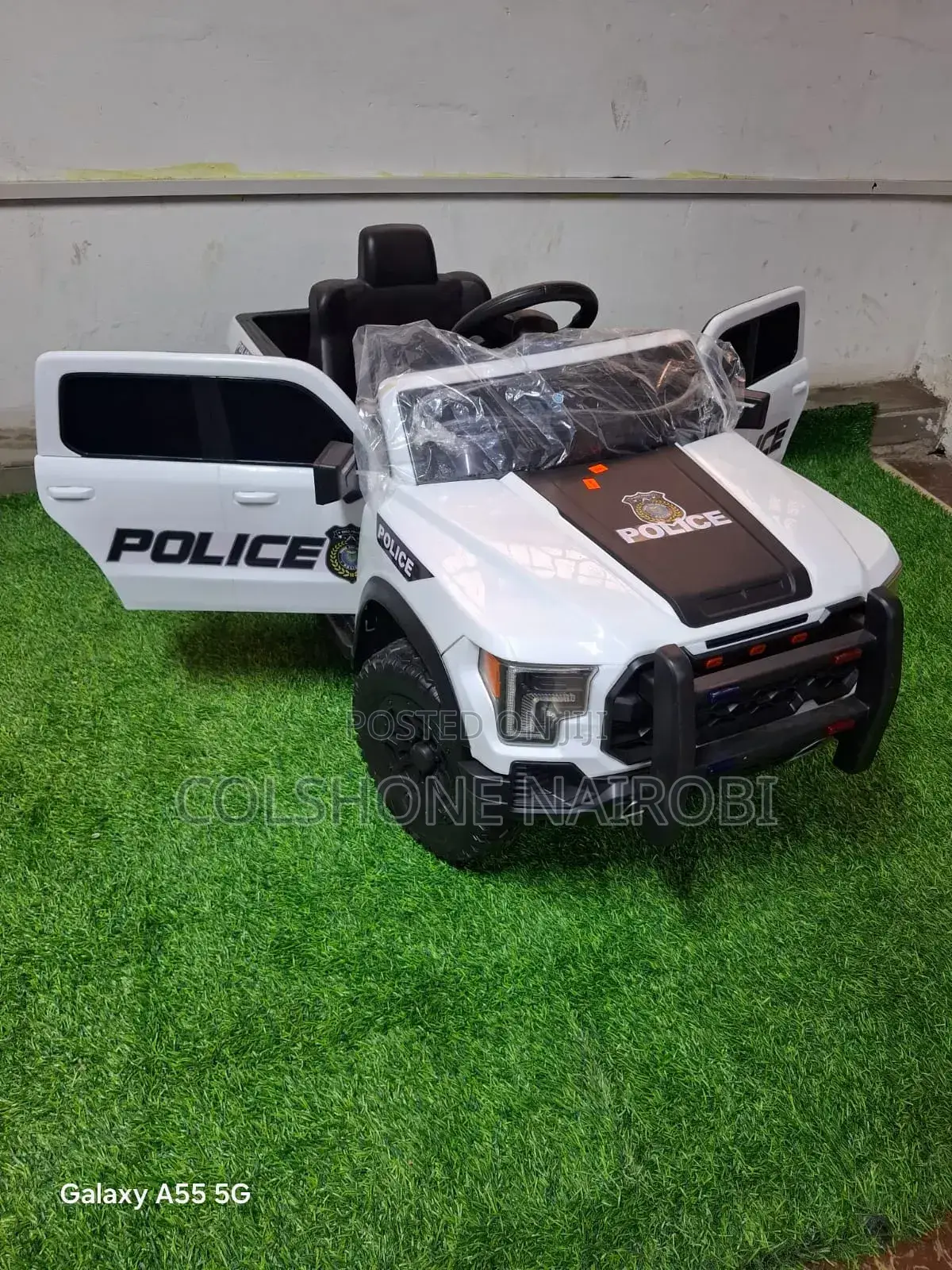 Kids Electric Police Truck Ride-on Car With Front Bull Bar