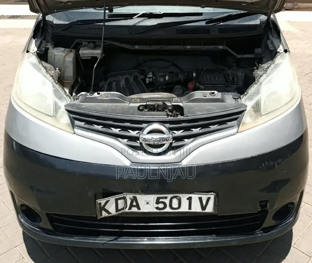 Nissan NV200 2013 Beige
