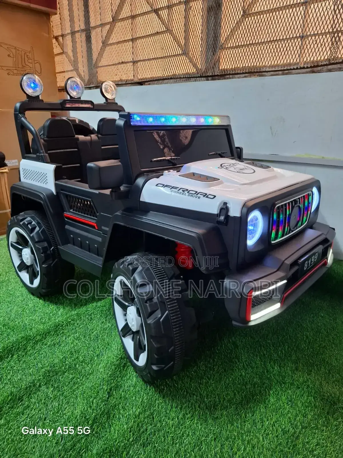 Kids Electric 4WD Off-Road Ride-on Jeep Truck (12V)