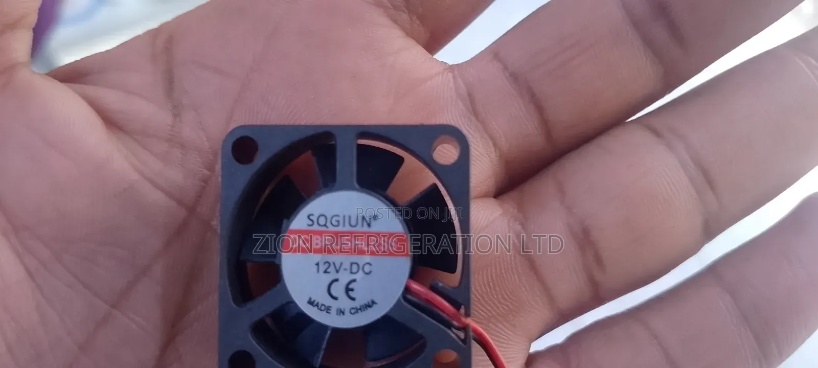 DC 12V Brushless Cooling Fan 30by30by10mm