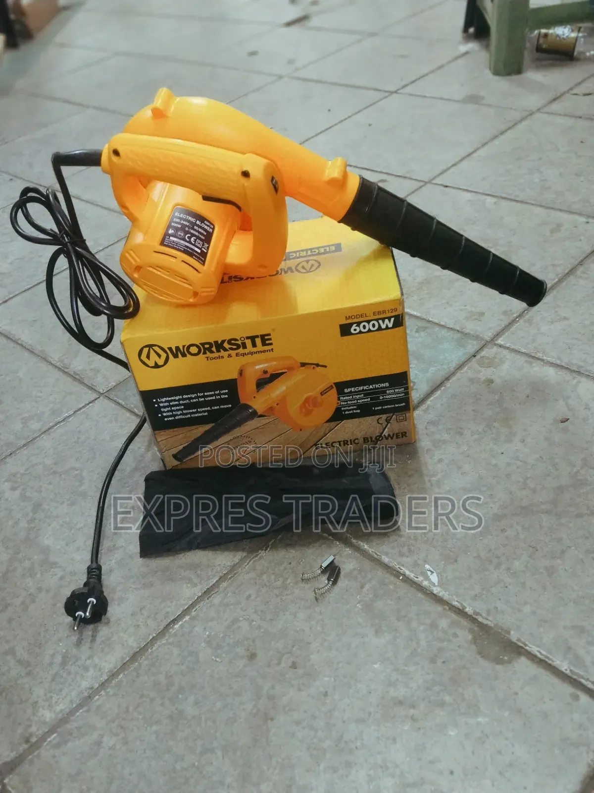 600 W Worksite Blower