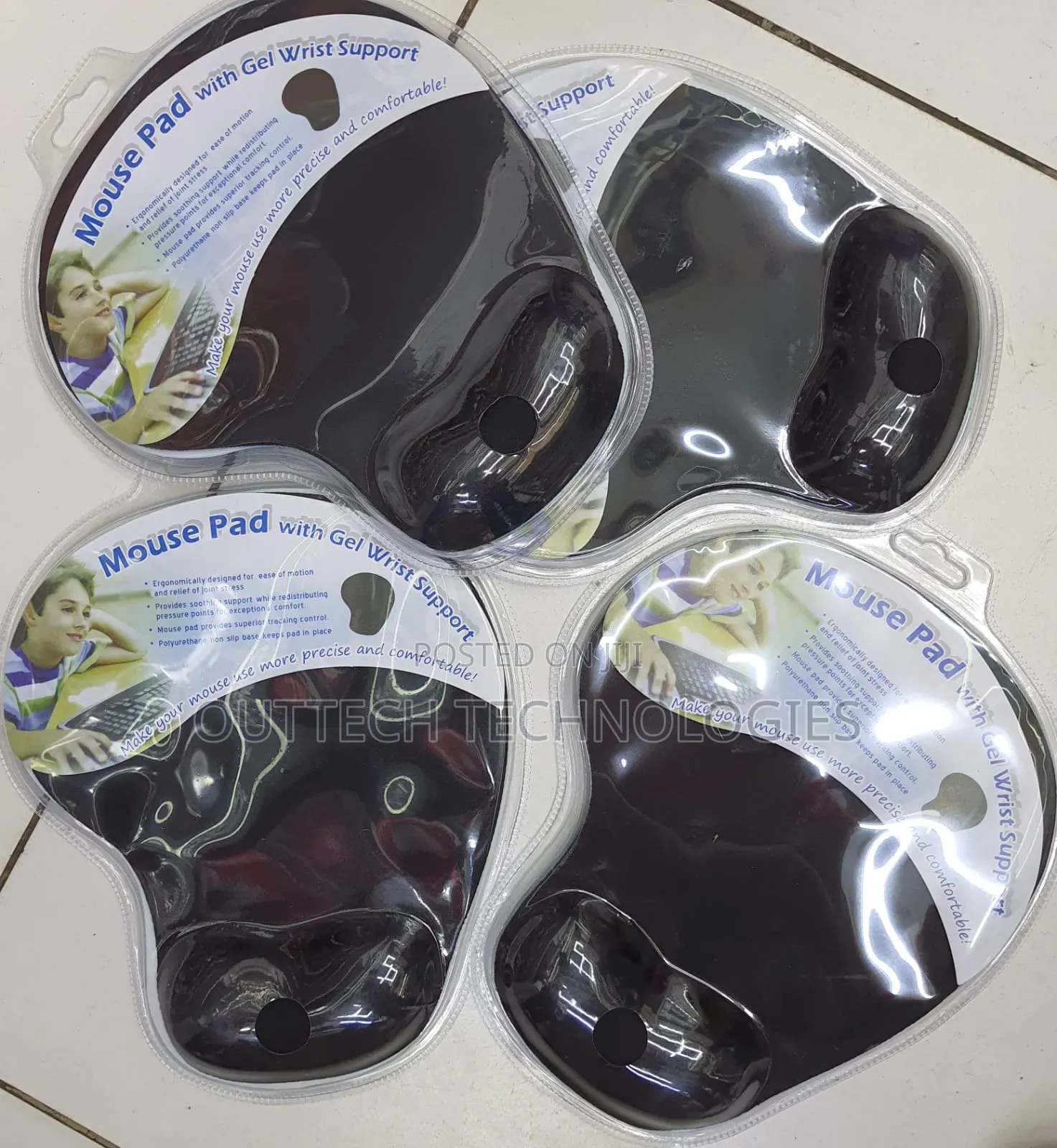 Mouse Pad With Gel Wrist Support