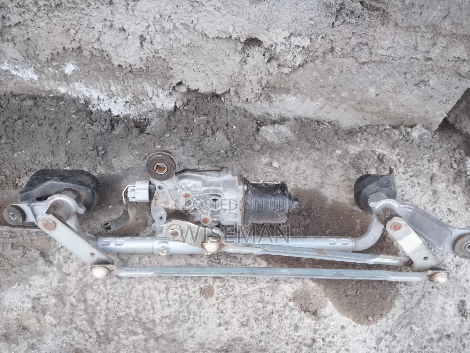 Subaru Legacy Wiper Motor