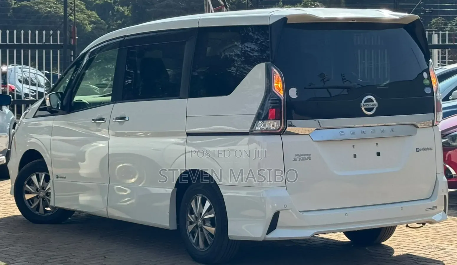 Nissan Serena 2019 White