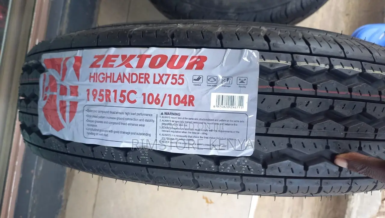 Zextour 195R15 Tyre, Per Piece.