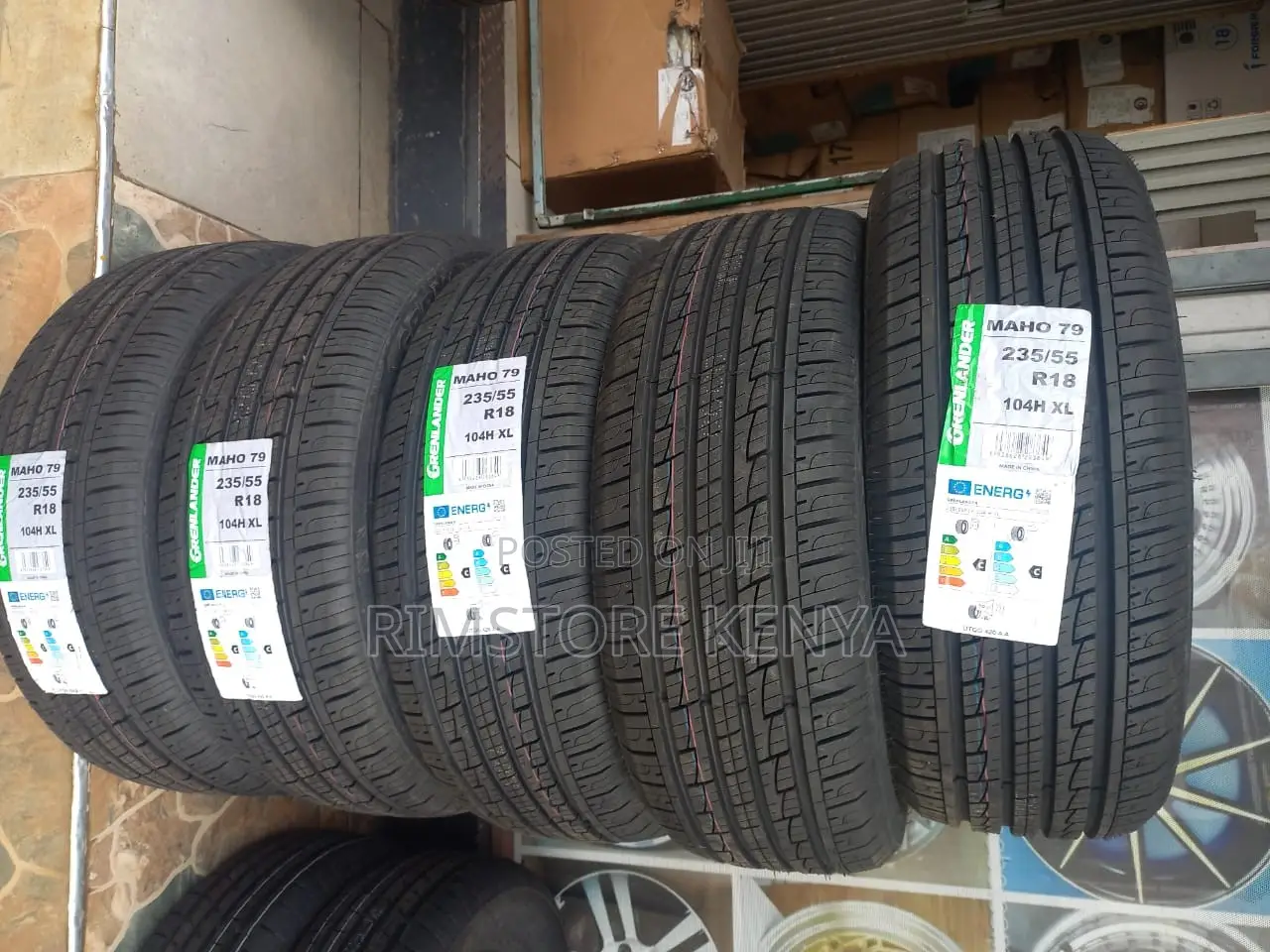 Greenlander 235/55/18 Tyre.