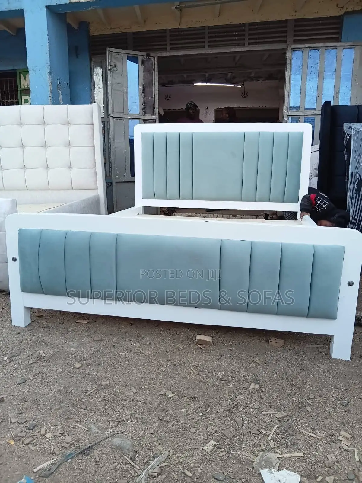 5x6 Light Blue Tufted Mocket Bed: Free Delivery