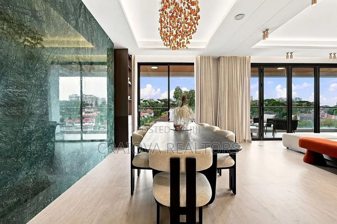 5bdrm Apartment in Spring Valley for sale