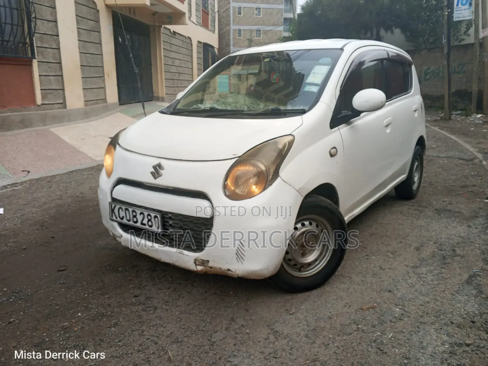 Suzuki Alto 2013 White