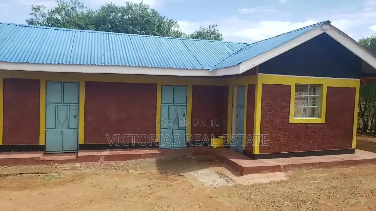 2bdrm Farm House in Kivaa for sale