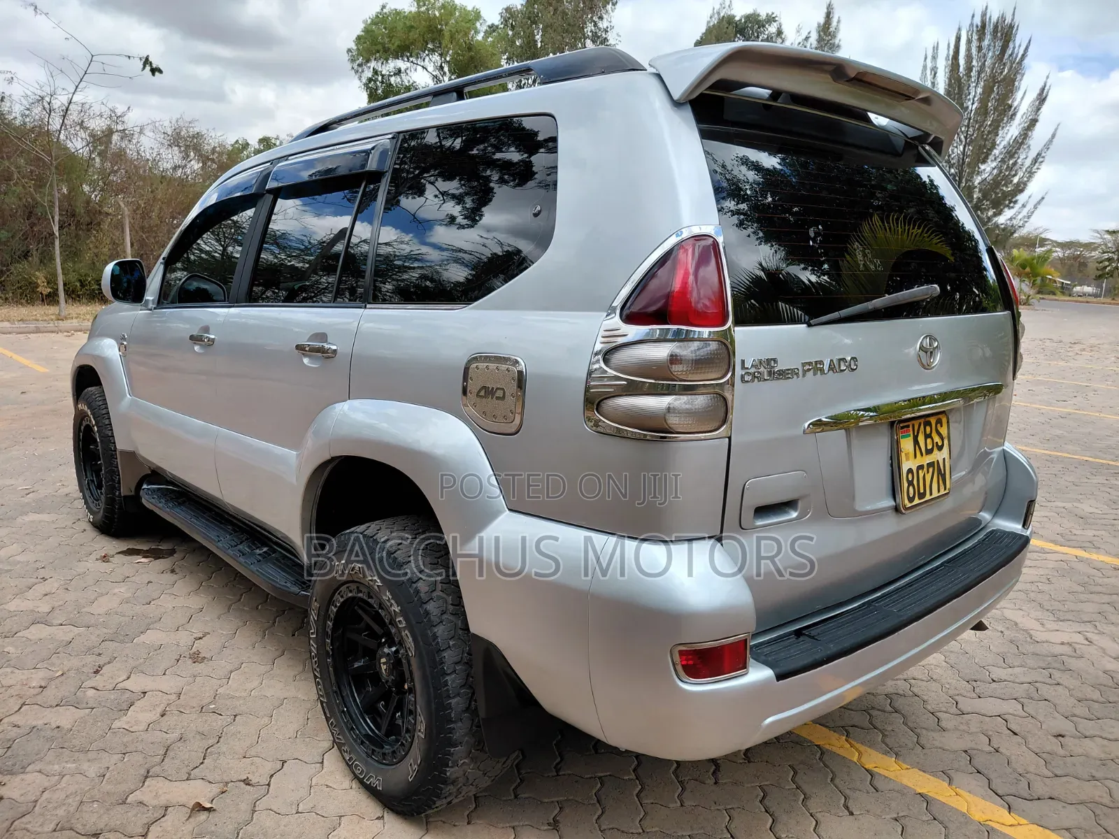 Toyota Land Cruiser Prado 2005 Silver