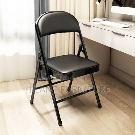 Heavy-Duty Foldable Padded Chair – Strong, Comfortable Space-Saving
