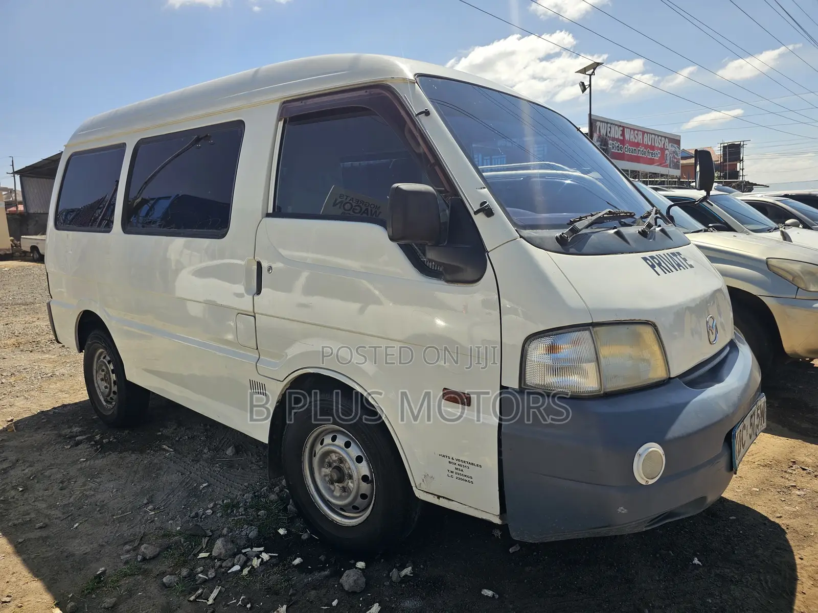 Mazda Bongo 2014 White