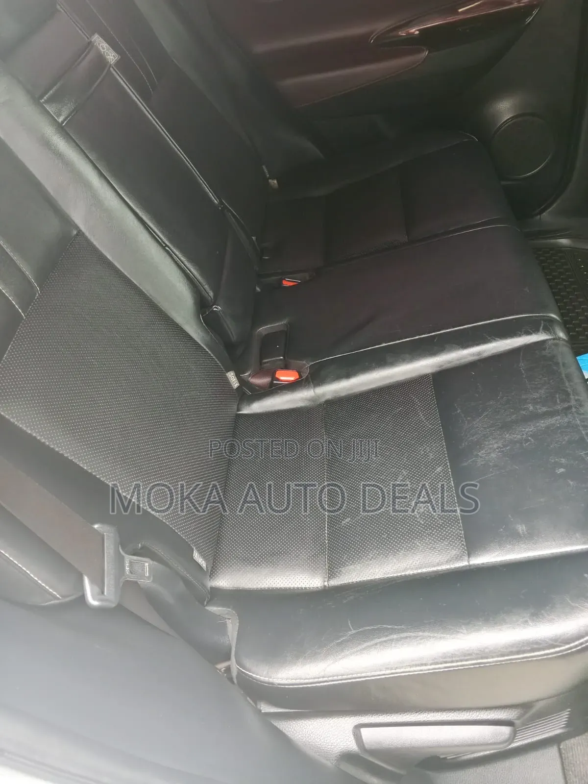 Toyota Harrier 2.0 2015 White