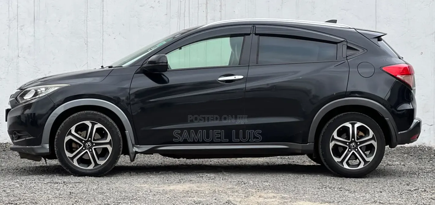 Honda Vezel 2015 Black