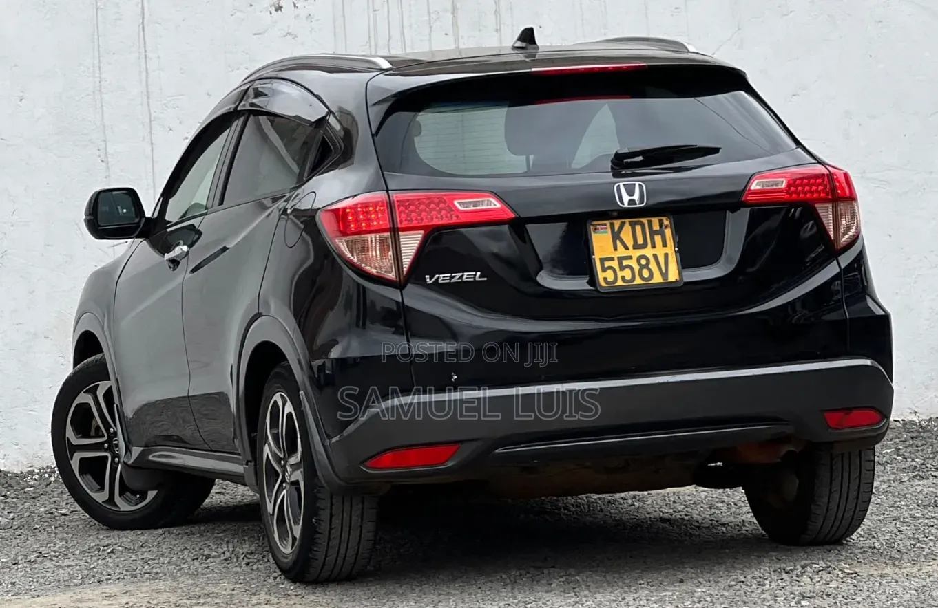 Honda Vezel 2015 Black
