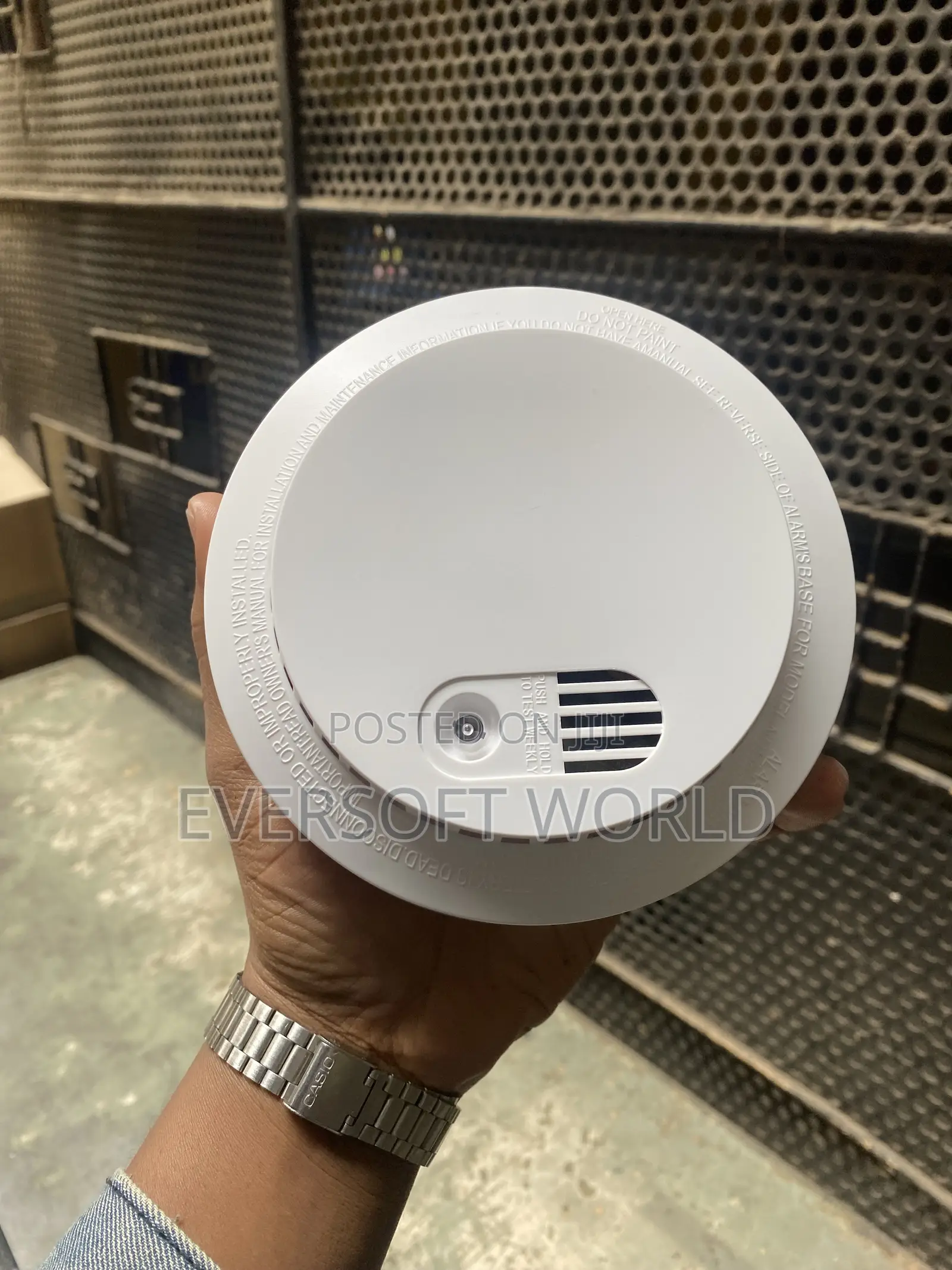 Stand-Alone Smoke Detector