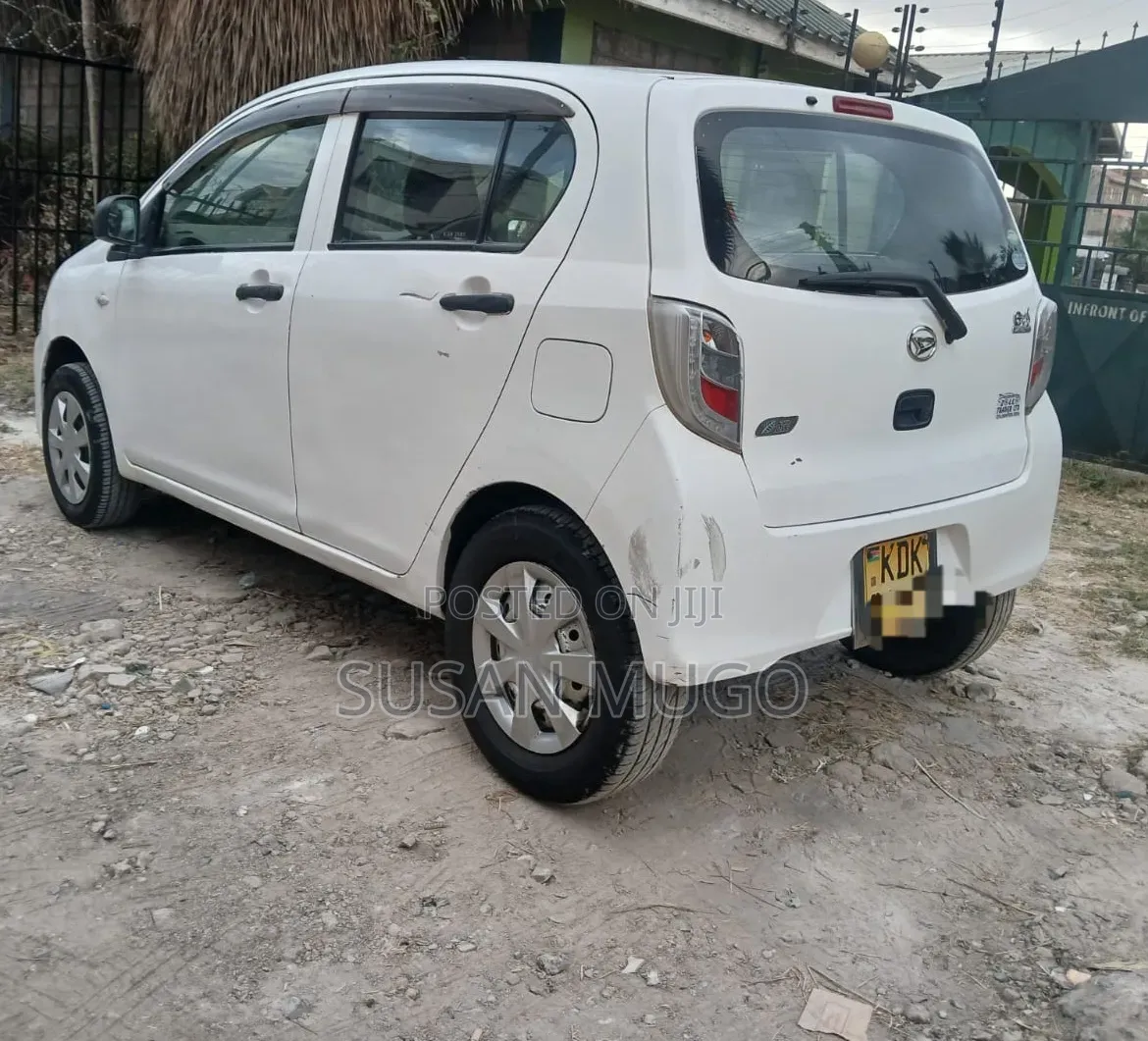 Daihatsu Mira 2015 White