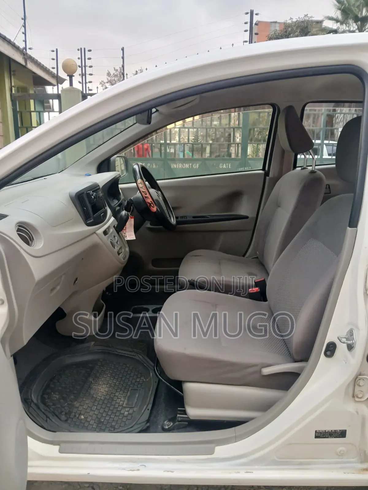 Daihatsu Mira 2015 White