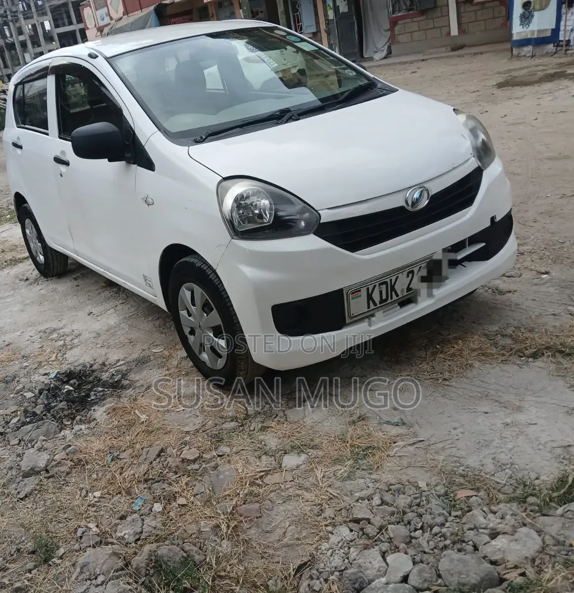 Daihatsu Mira 2015 White